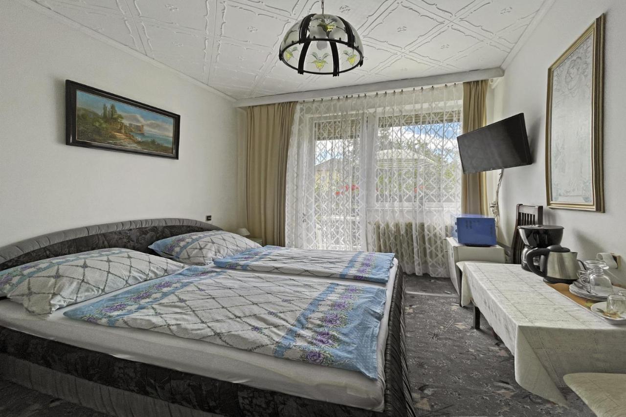 Pension Villa Hany Mariánské Lázně Exteriör bild